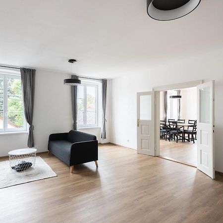 Vacov Apartment Exteriör bild
